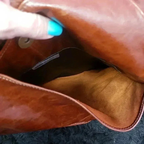 Viva Bags of California Leather Crossbody Purse - Picture 10 of 12